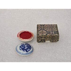 Chinese Porcelain Dragon Pattern Seal Paste Cake Box With Red Ink Paste Vintage